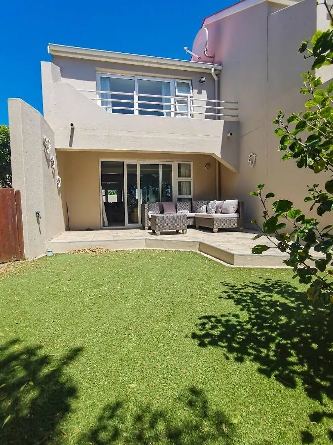 Island Home Woodbridge Island Milnerton Cape Town Holiday home